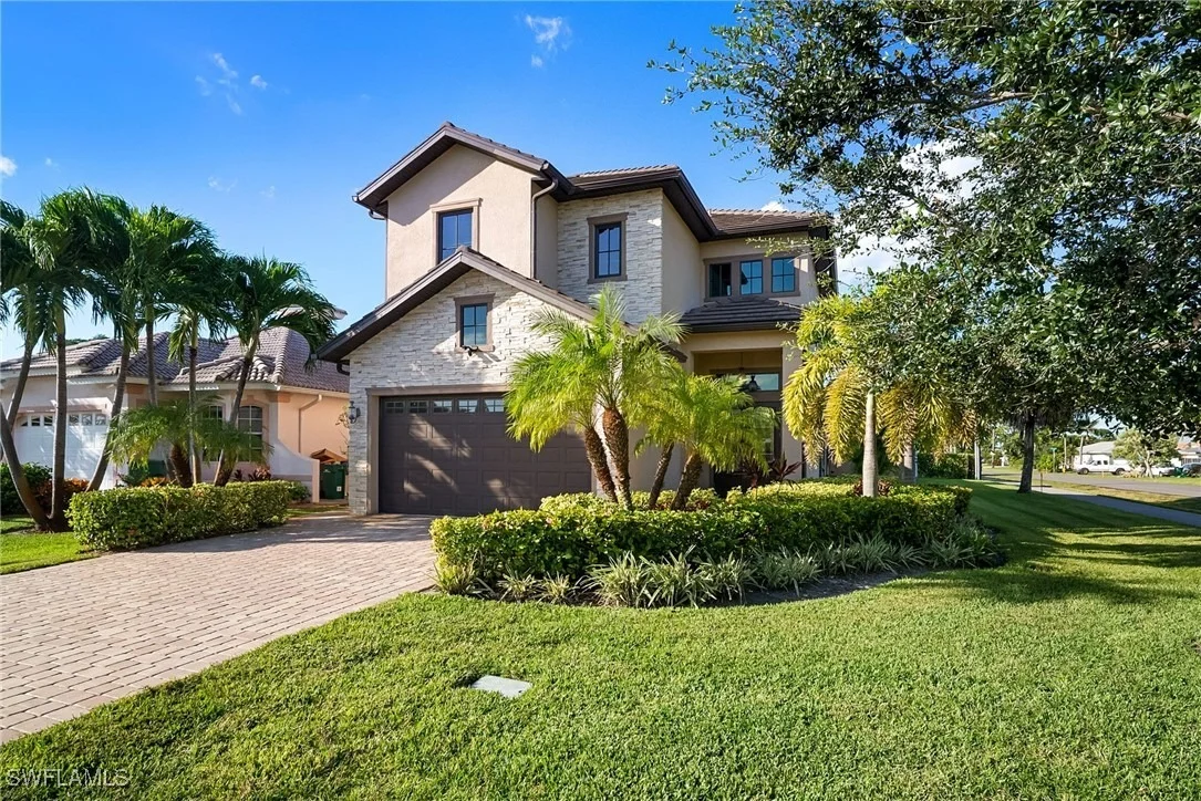 Photo of 699 98th Avenue N