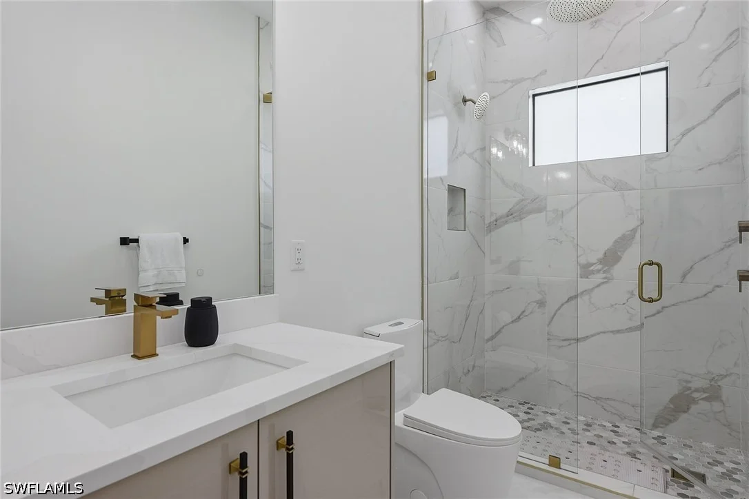 Photo of 3400 Canal Street
