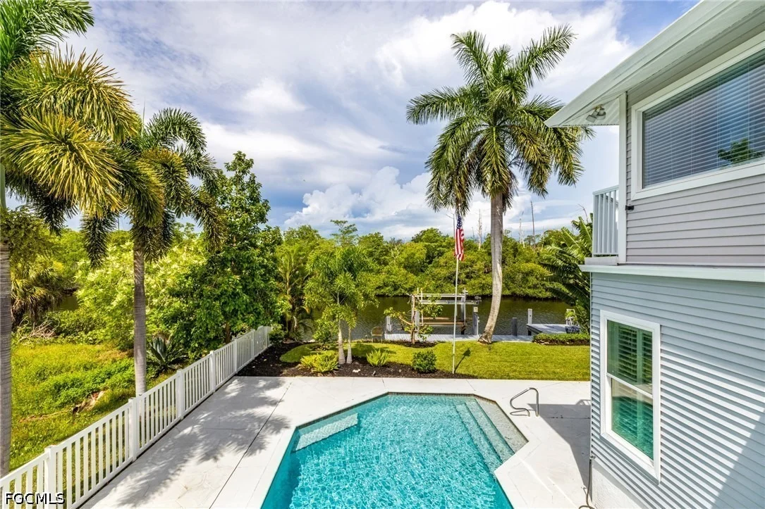 Photo of 1495 Gordon River Lane