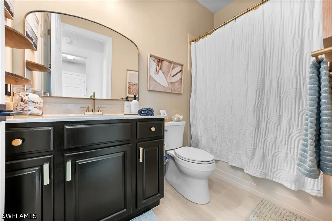 Photo of 16213 Camden Lakes Circle