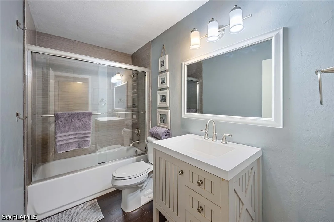 Photo of 856 104th Avenue N