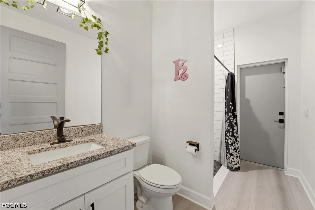 Photo of 22833 Yellow Button Lane