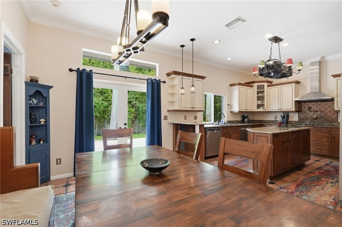 Photo of 4561 Beechwood Lake Drive