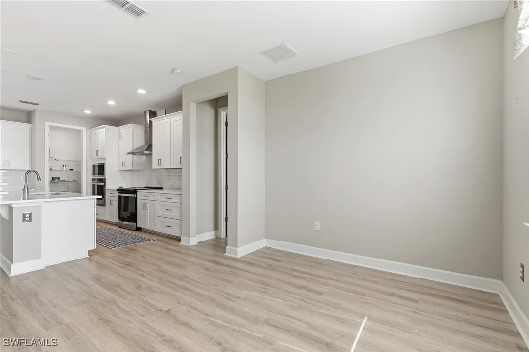 Photo of 2055 Grove Drive