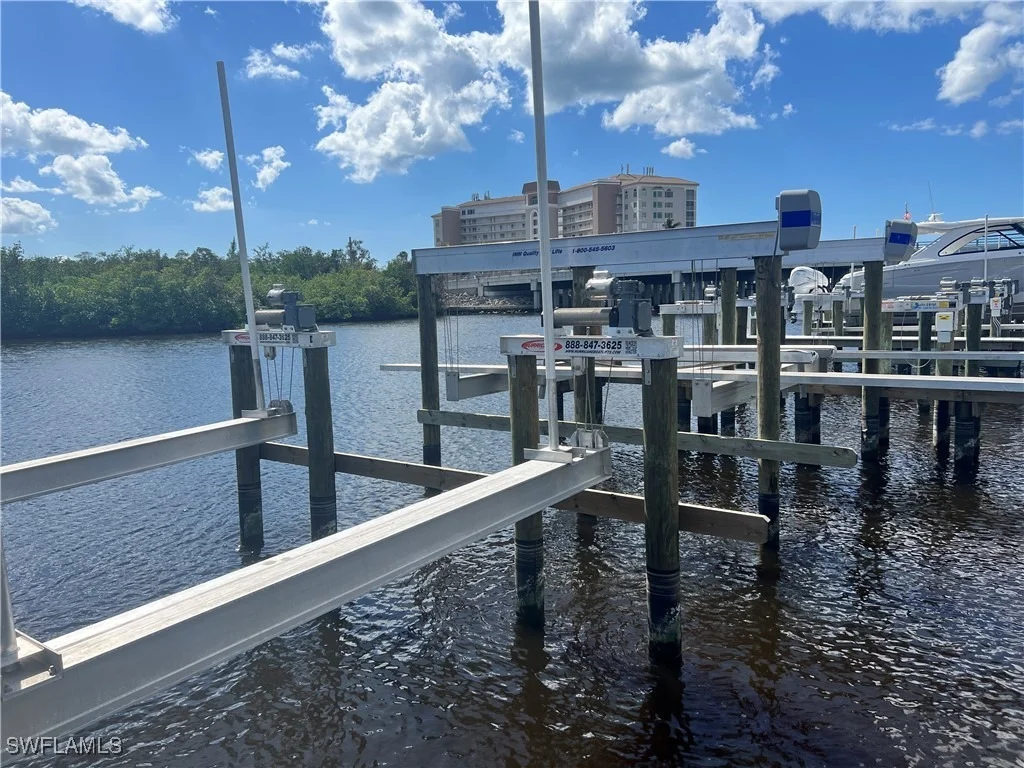 Photo of 243D Wiggins Bay Drive