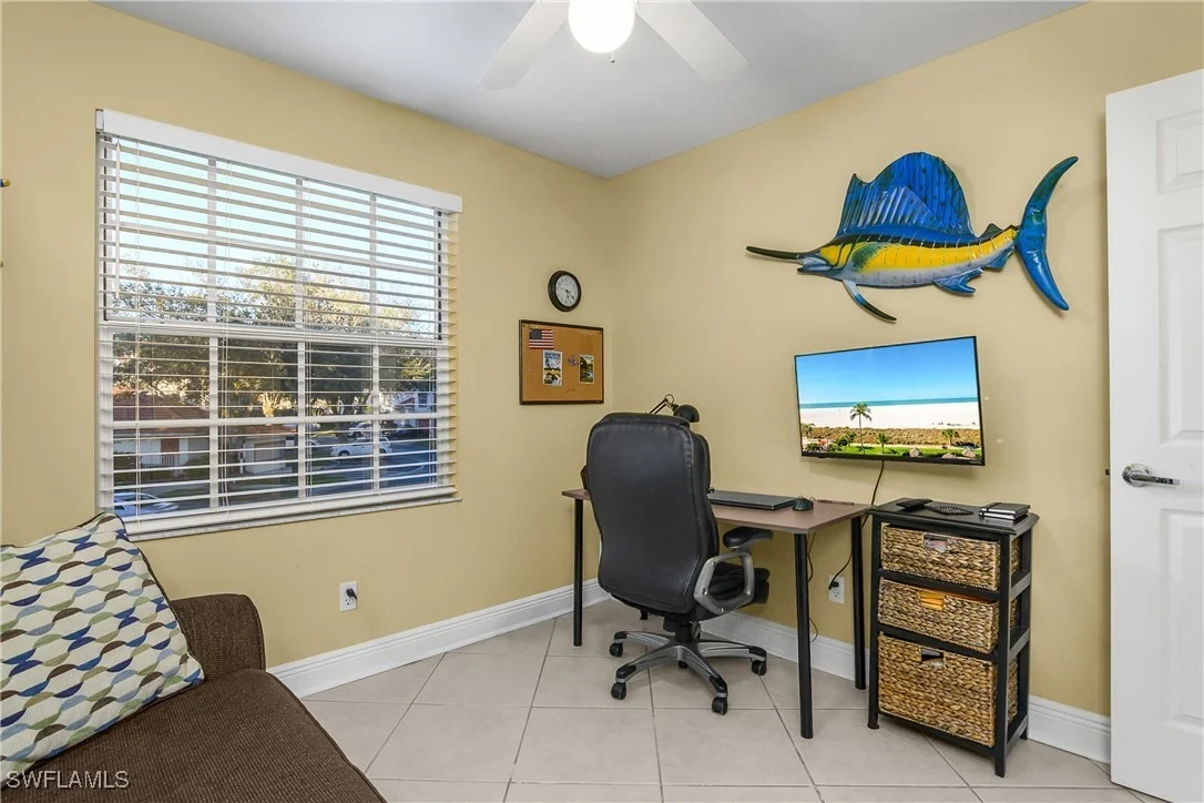 Photo of Unit 202 at 541 Windsor Square