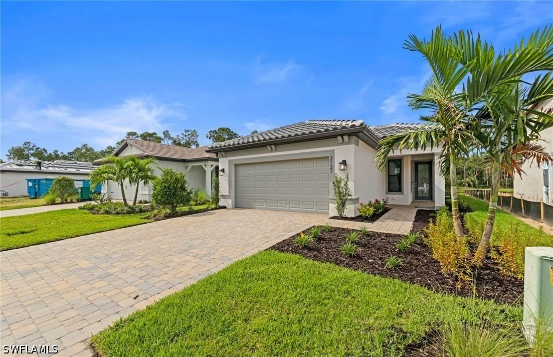 Photo of 2121 Seville Lane