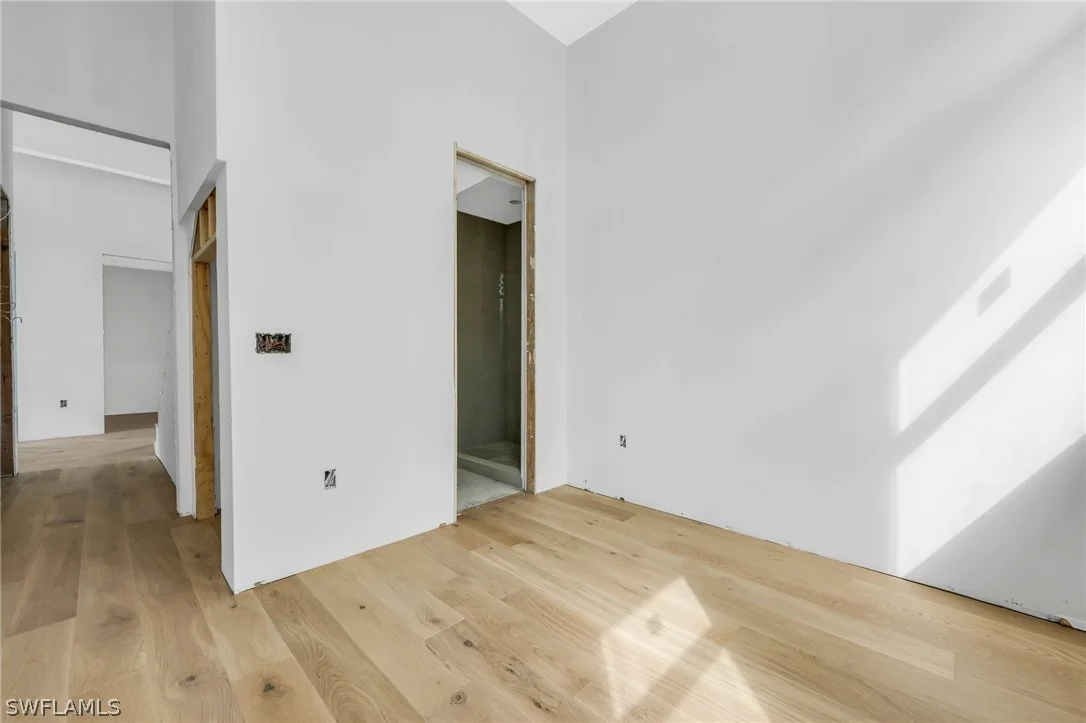Photo of 2649 Riverview Drive