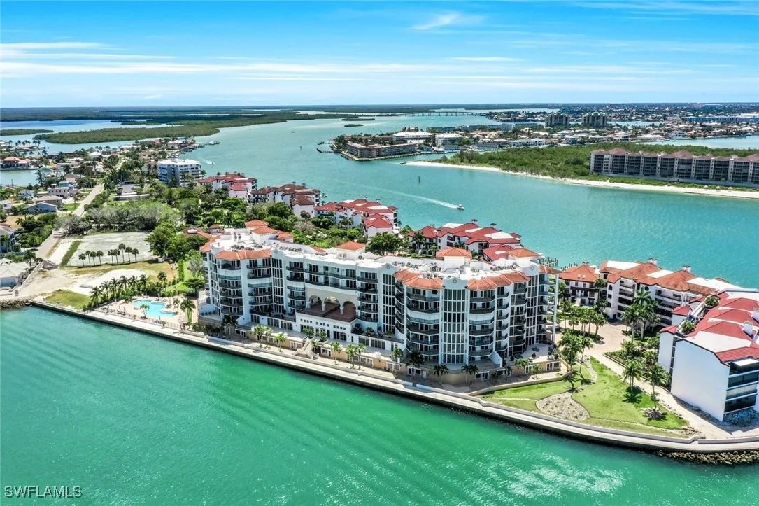 Photo of Unit 206 at 700 La Peninsula Boulevard