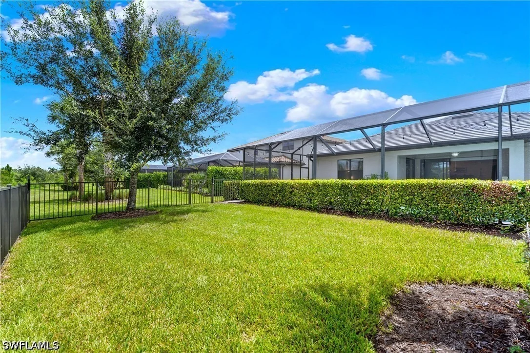 Photo of 19804 Beverly Park Road