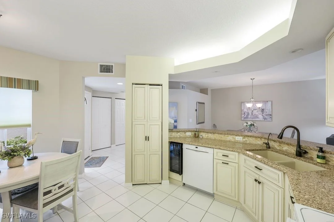 Photo of Unit 5102 at 23730 Eddystone Road