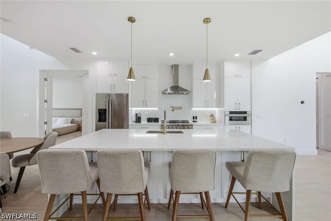 Photo of 3400 Canal Street