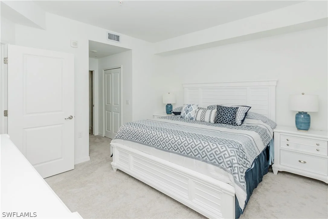 Photo of Unit 3828 at 5527 DOUBLE EAGLE Circle