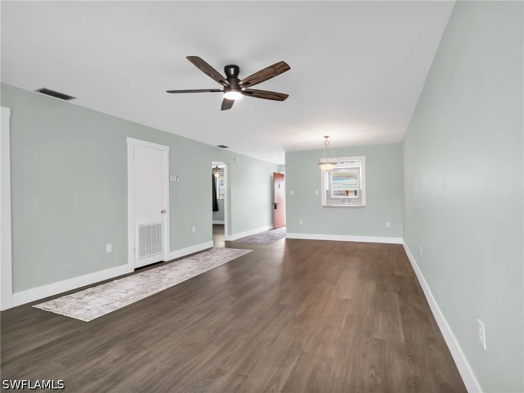 Photo of Unit 8A at 300 Valley Stream Drive