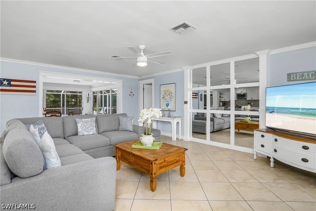 Photo of 1072 Wisconsin Drive