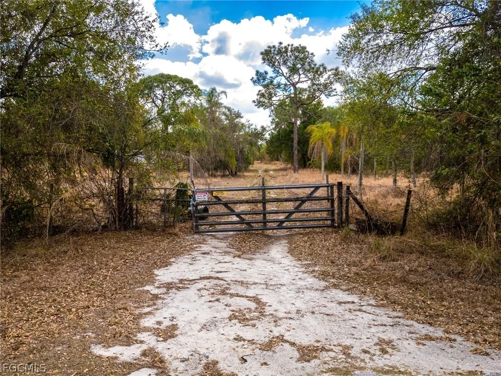 Photo of 535 Evans Road