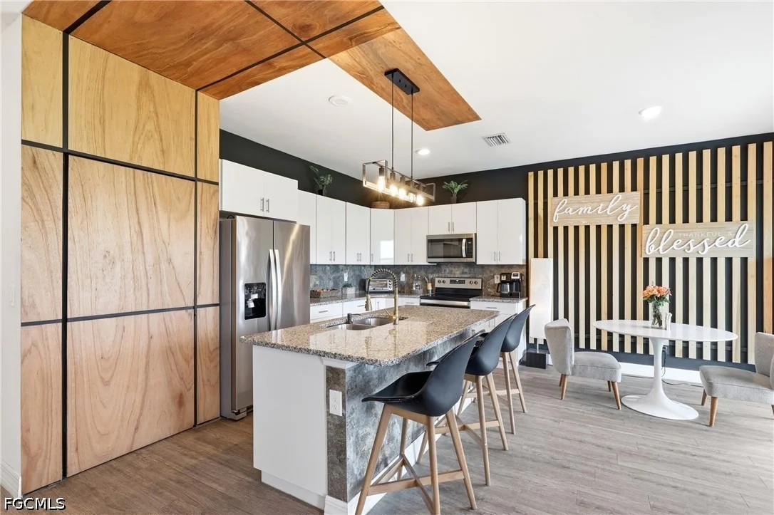 Photo of 9049 Green Circle