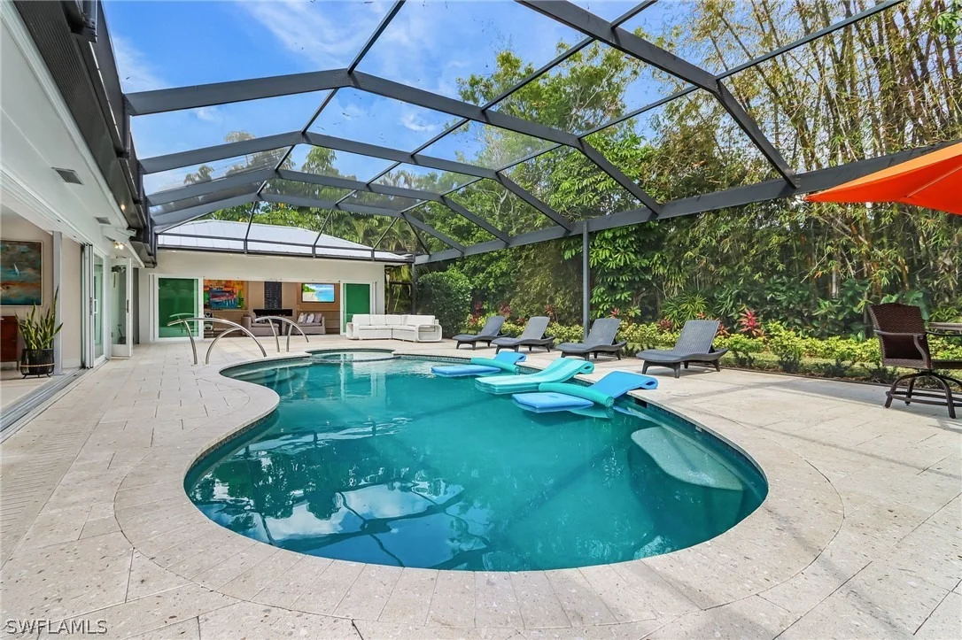 Photo of 1390 Mandarin Road
