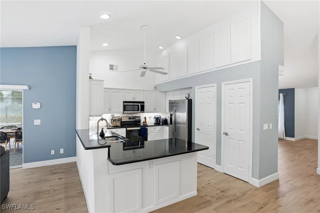 Photo of 272 Johnnycake Drive