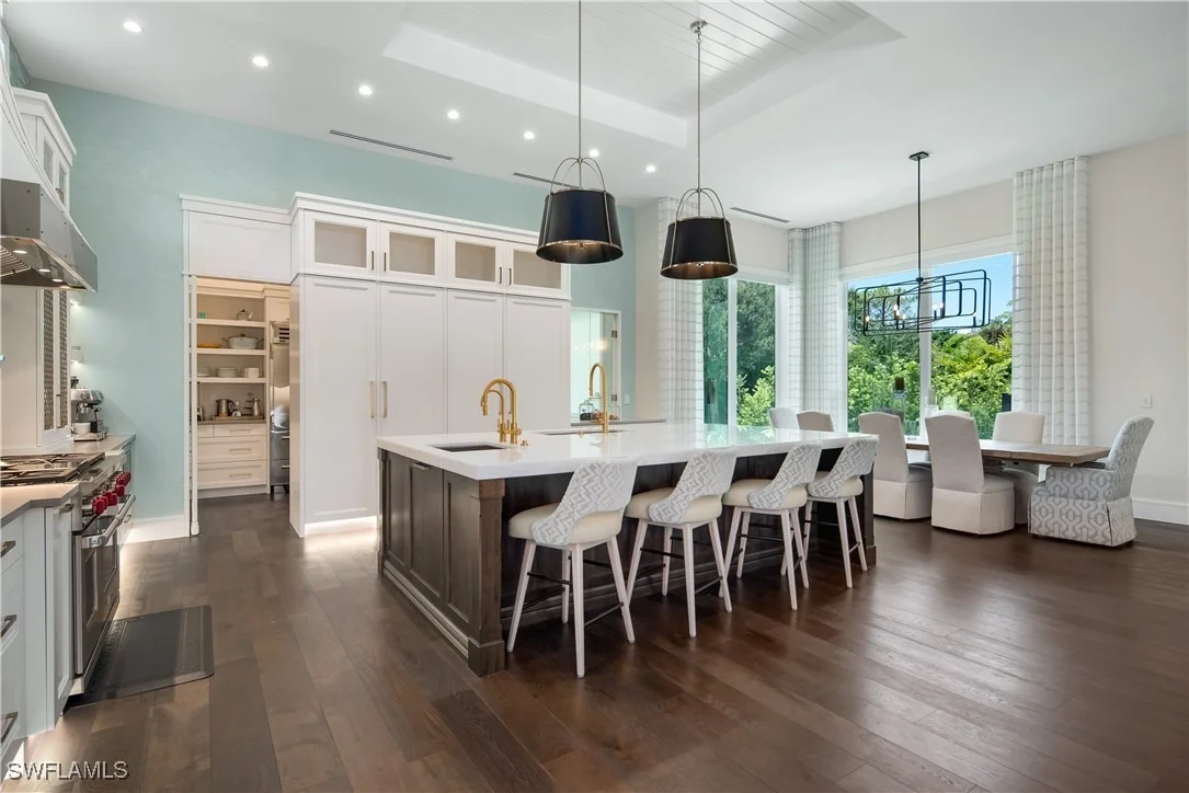 Photo of 882 CASSENA Road