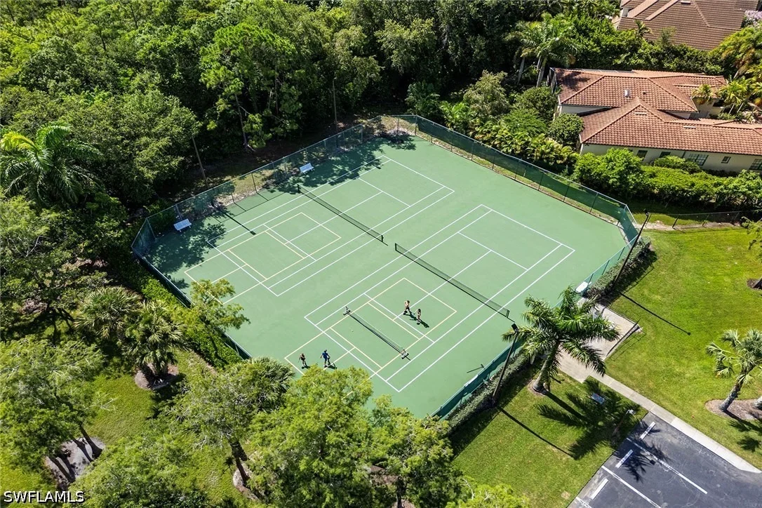 Photo of 6821 Wellington Drive