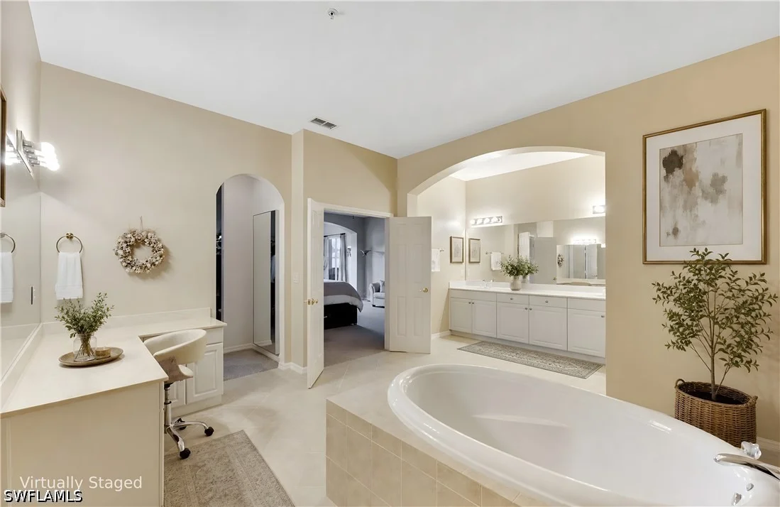 Photo of Unit 202 at 3530 Lansing Loop