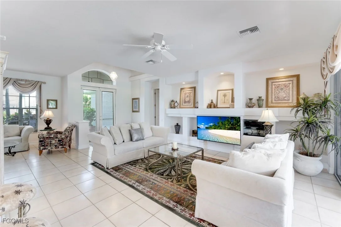 Photo of 5609 Harbour Circle
