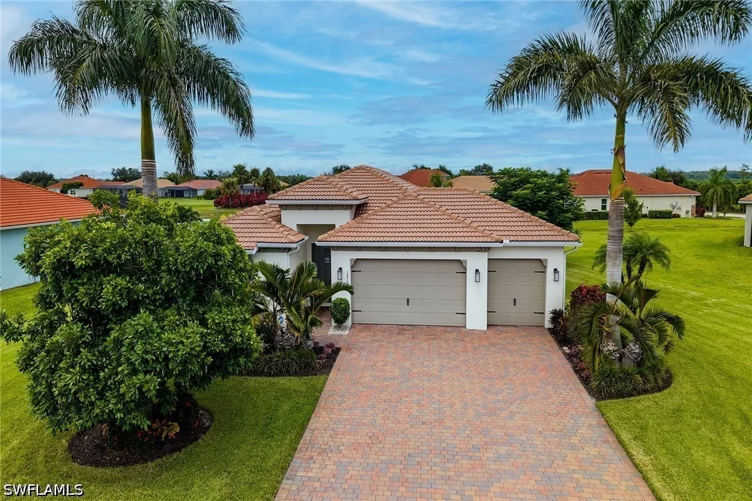 Photo of 18709 Lake Hammock Drive