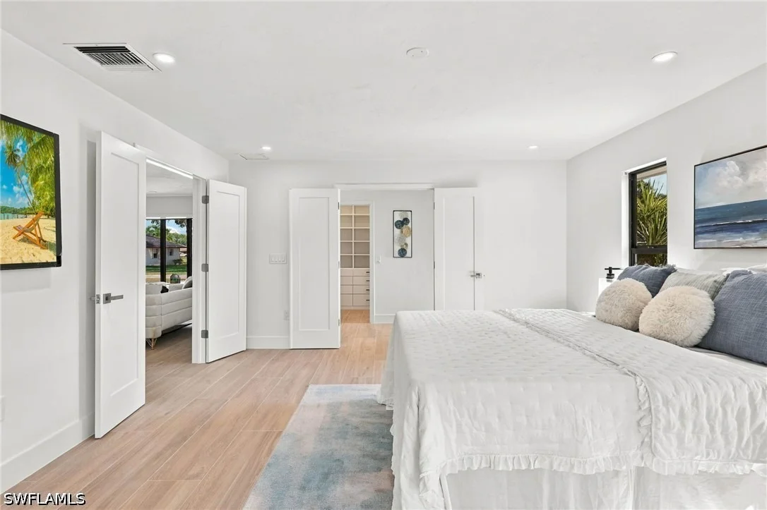 Photo of 2353 Abbey Court