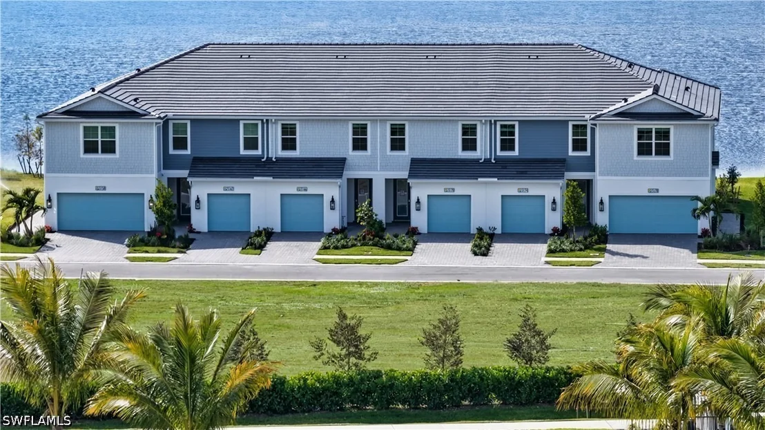 Photo of Unit 0105 at 5129 Draco Circle