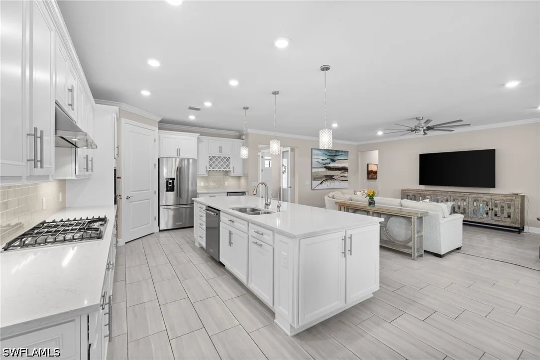Photo of 6907 Cocoplum Street
