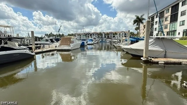 Photo of 801 River Point Drive