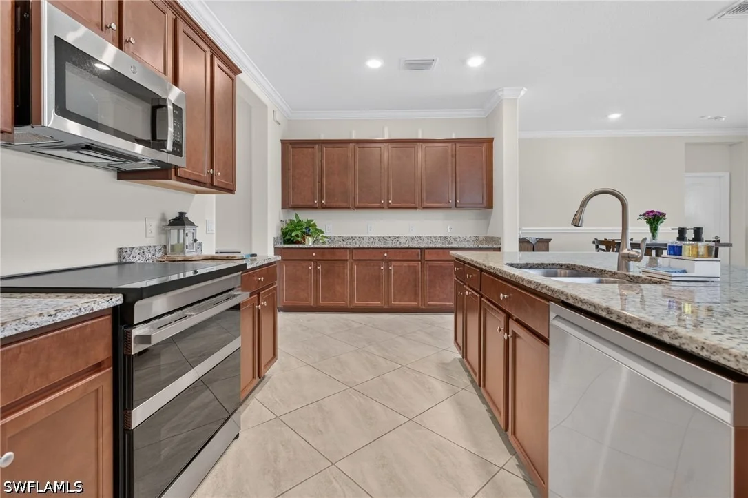 Photo of 2178 Clementine Street