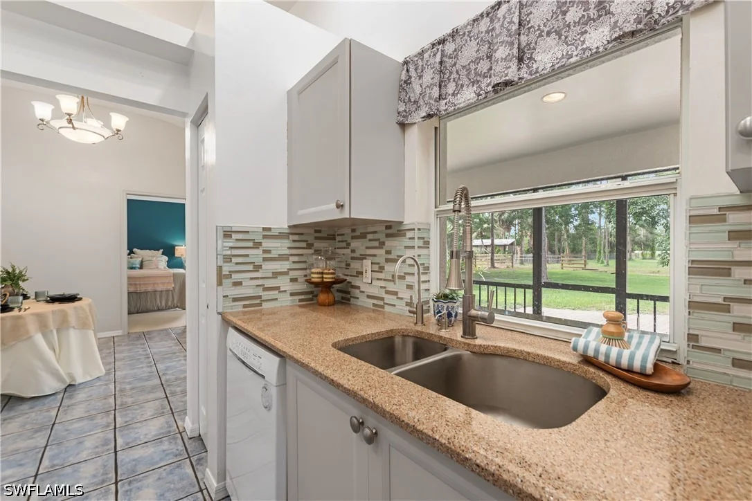 Photo of 3271 7th Avenue NW