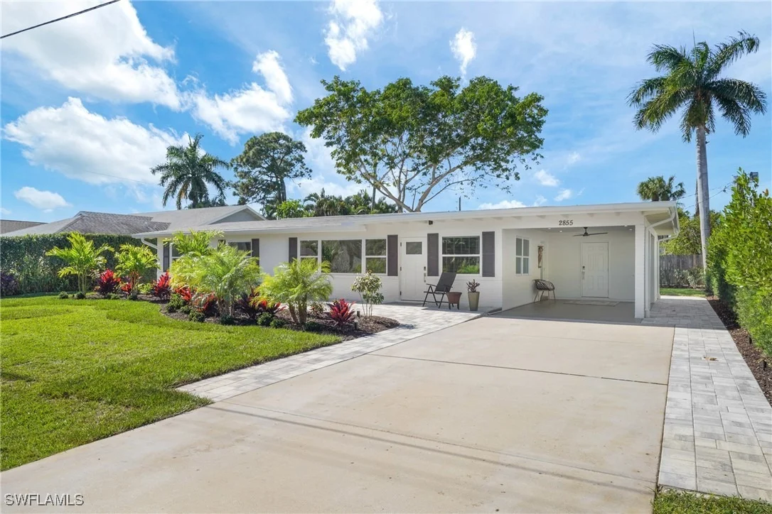 Photo of 2855 10th Street N
