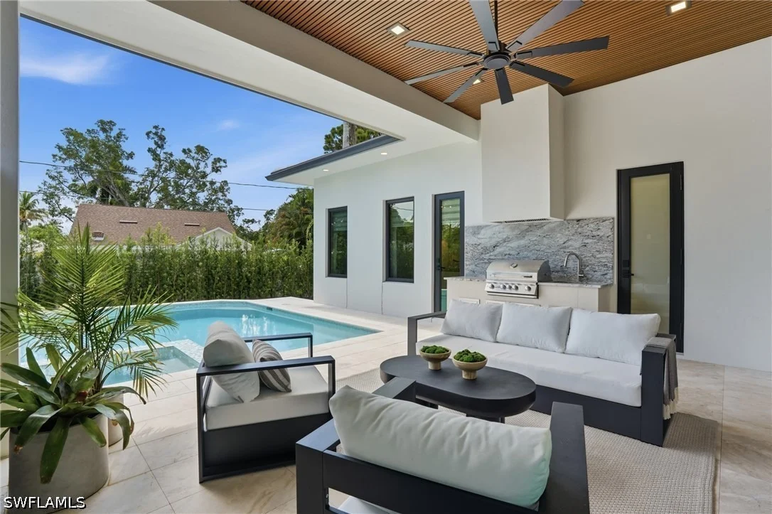 Photo of 1150 8th Terrace N