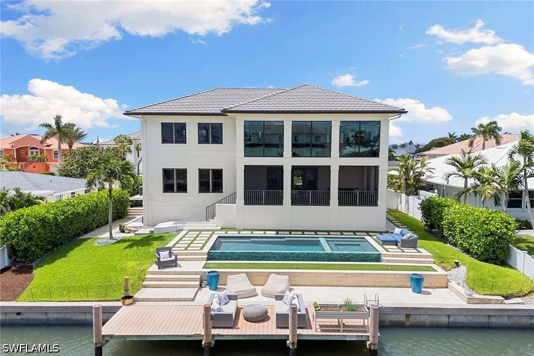 Photo of 357 Egret Avenue