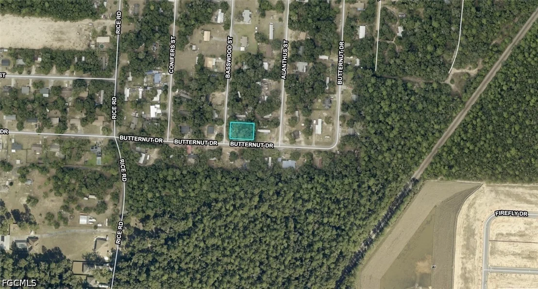 Photo of 6425 Butternut Drive