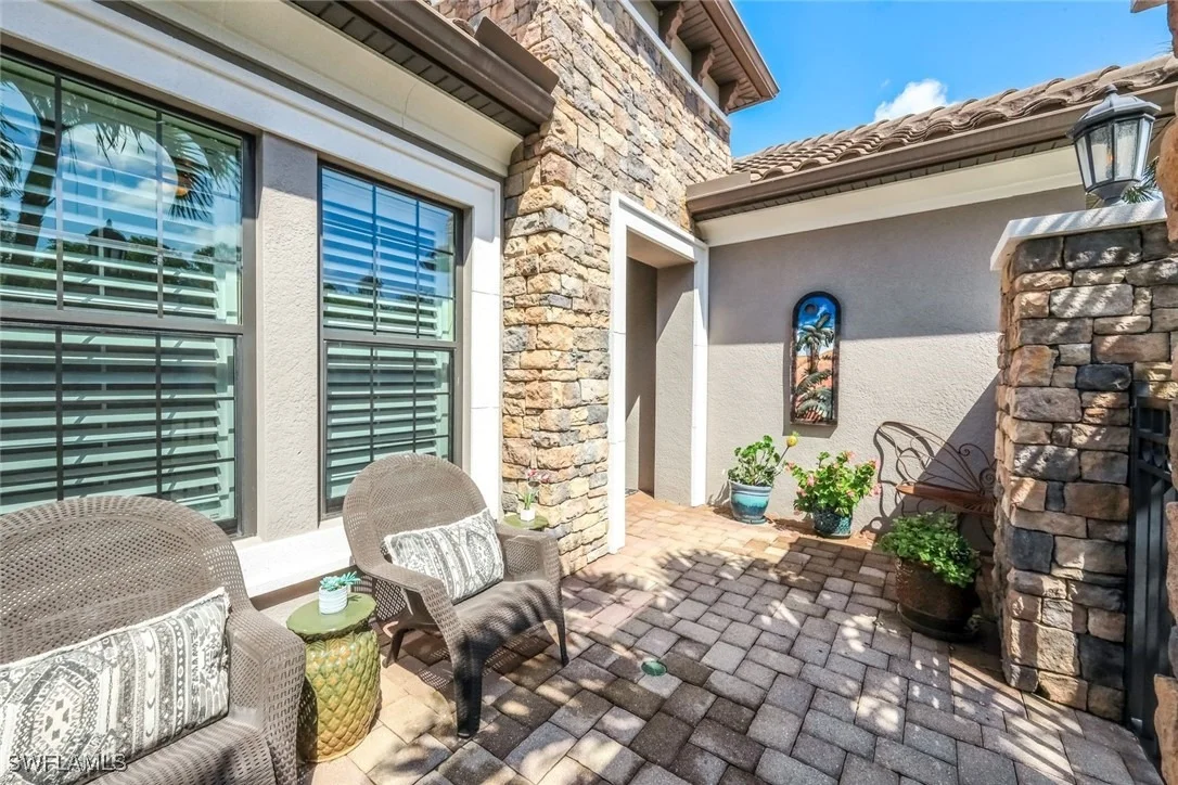 Photo of 10293 Coconut Road