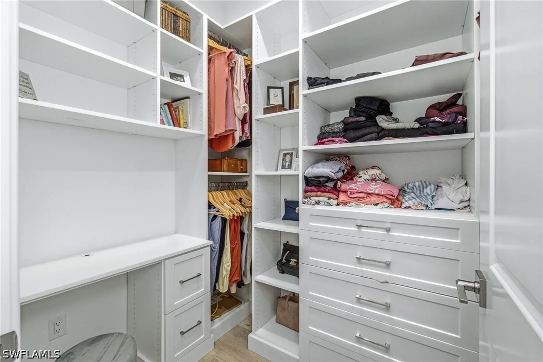 Photo of 5737 Hidden Oaks Lane