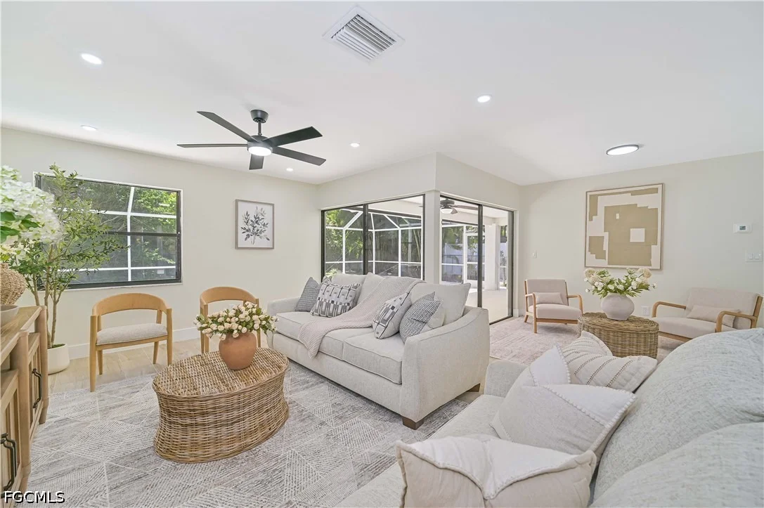 Photo of 3735 SE 3rd Place