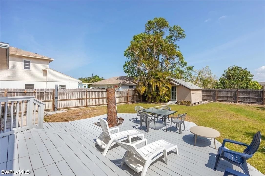 Photo of 547 101st Avenue N