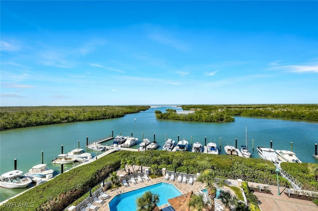 Photo of Unit 604 at 425 Dockside Drive