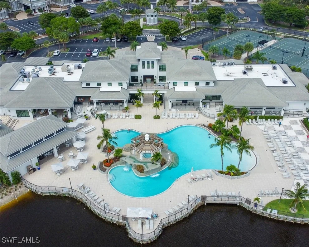 Photo of Unit 403 at 325 Dunes Boulevard