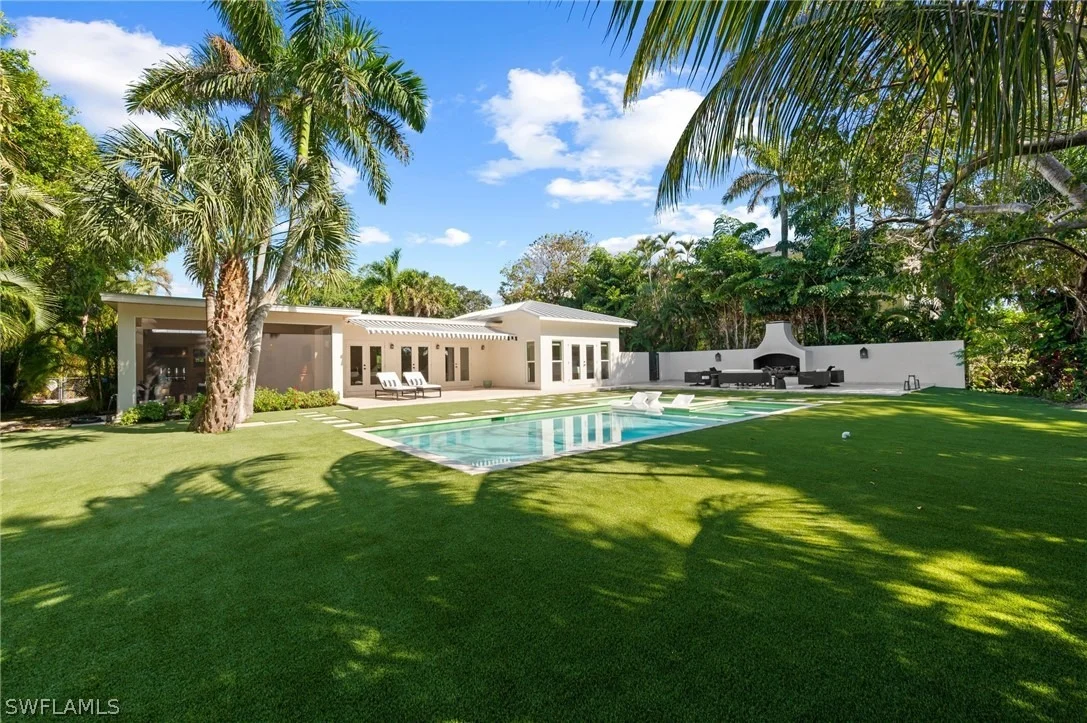 Photo of 1949 ALAMANDA Drive