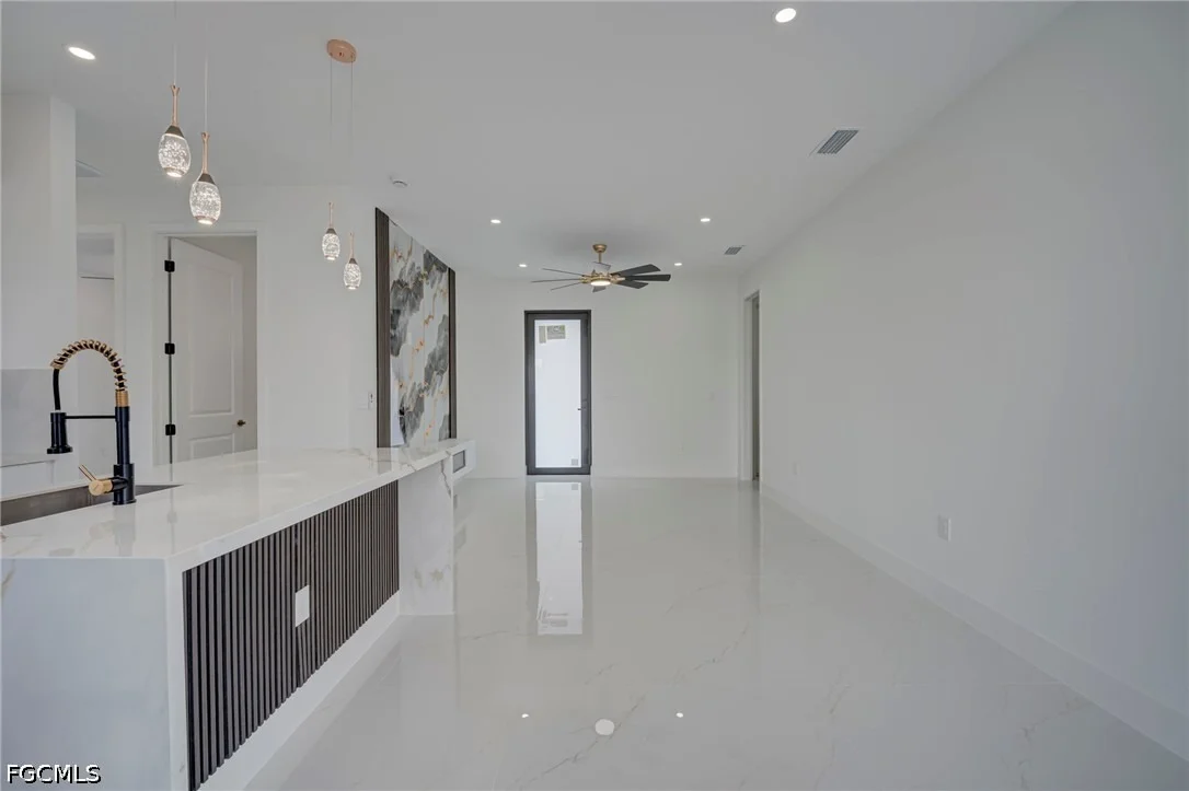 Photo of 1004 Pine Avenue