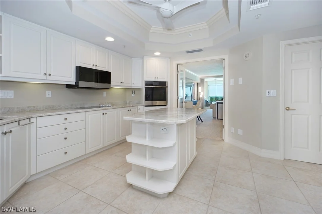 Photo of Unit B803 at 435 Dockside Drive
