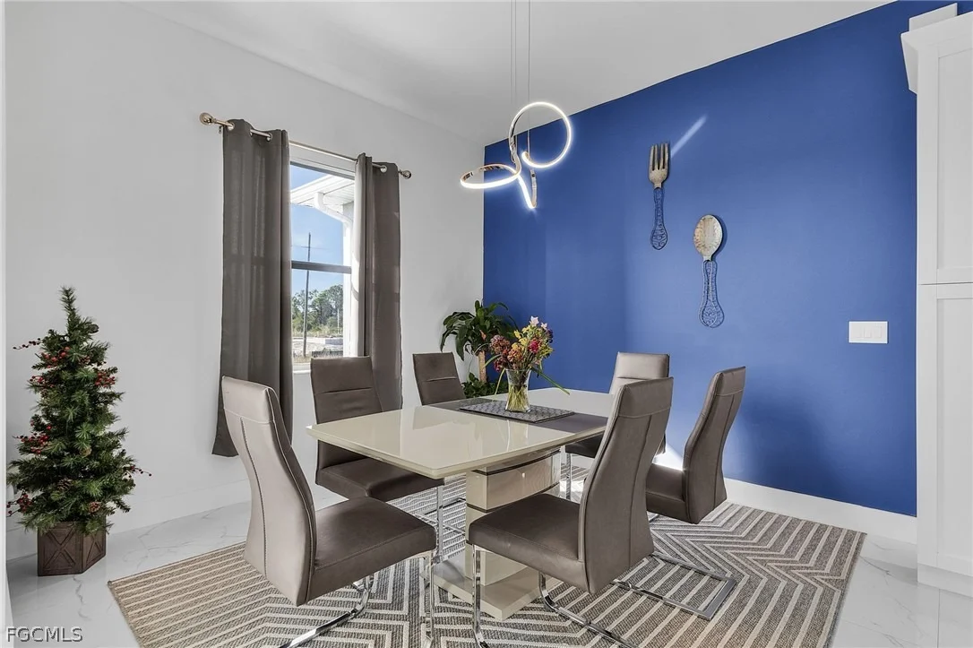 Photo of 1020 Rush Avenue