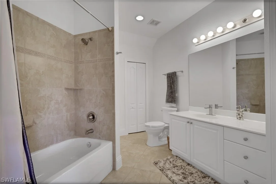 Photo of 6181 Hidden Oaks Lane