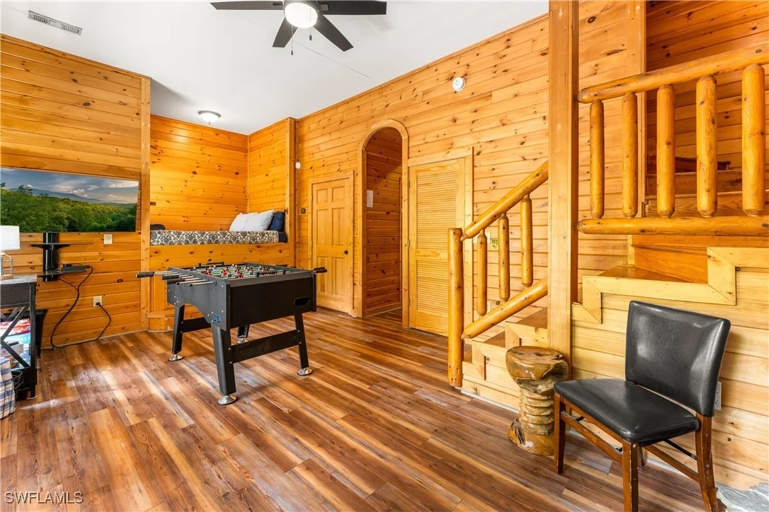 Photo of 4062 Chamberlain Lane